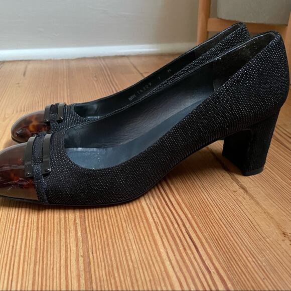 Stuart Weitzman black textured tortoise shell tip pump SIZE 7M - Picture 5 of 8